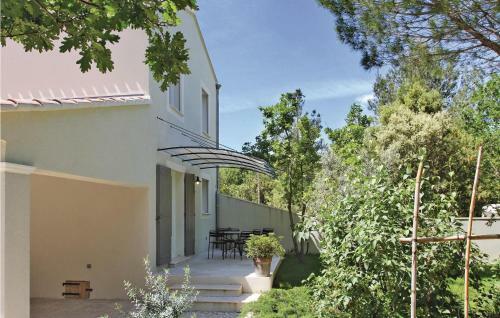 Holiday Home Mazan Chemin Des Teyssi�res