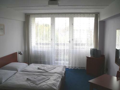 Hotel Cmc Residence & Conference Inn