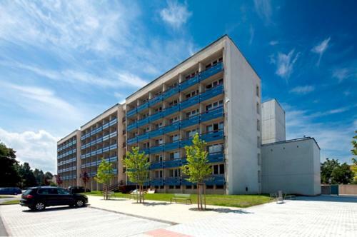 Hotel Cmc Residence & Conference Inn