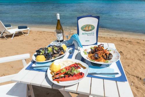 Albouro Sea Front Apartments