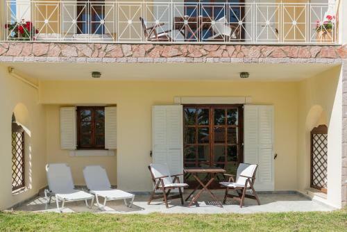 Albouro Sea Front Apartments