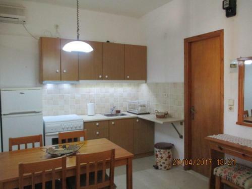 Apartamento Makis Rooms