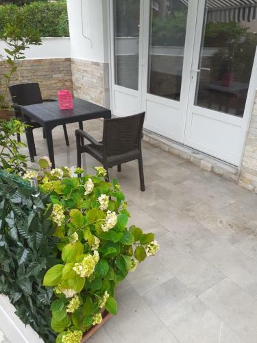 Hostal Apartmani Mileti?