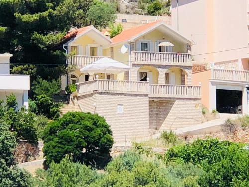 Hvar Beach Villa