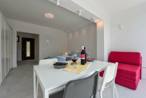 Lazaneo Seafront Apartments, Jelsa Hvar