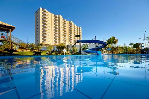 Apartamento Golden Dolphin Express Via Giro Imobtech