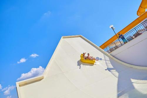 Apartamento Resort Do Lago Park Hotel