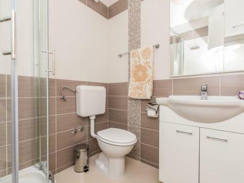Apartment F-2 Klimno