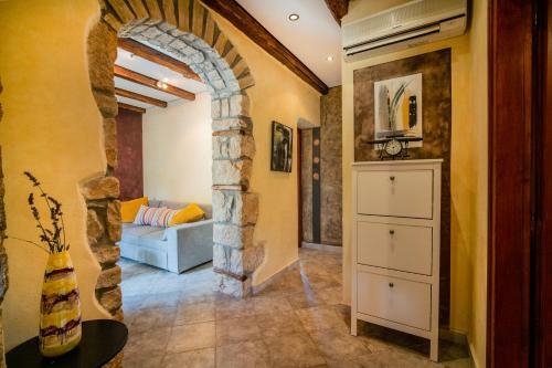 House Luce