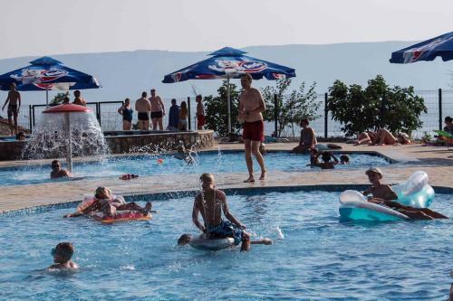 Mobilehomes In Klenovica 35297