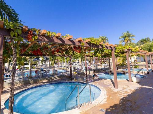 Apartamentos Diroma Resort Internacional Temporada