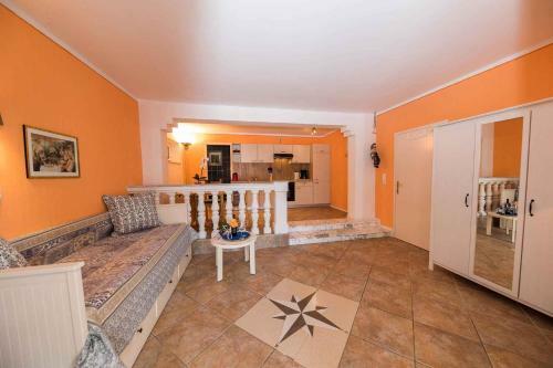 Apartment In Klenovica 15399