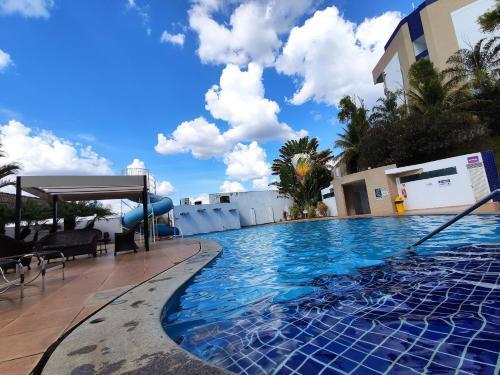 Apartamento Enseada N�utico Caldas Novas