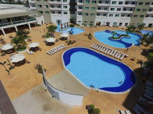 Priv� Riviera - Apartamento 2 Quartos Via - Euemcaldas