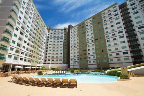 Priv� Riviera - Apartamento 2 Quartos Via - Euemcaldas