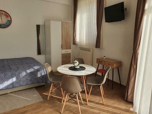 Studio Apartmani Topli?ka Bajka