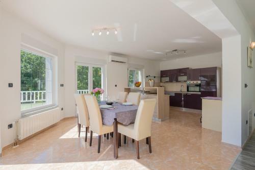Villa "four M"
