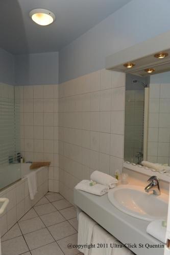 Hotel Le Pot D'etain