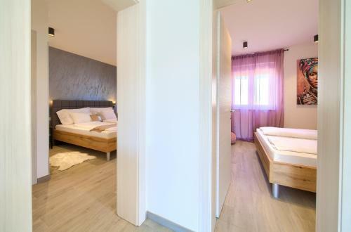 Apartment Timmy With Private Pool & Seaview