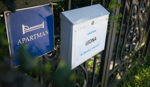 Apartamentos Leona