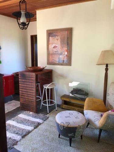 Lodge Canarinho Da Terra Com Seu C�o