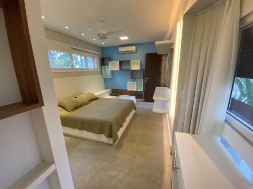 Casa Com Piscina E Spa Em Condominio A Beira Da Lagoa de Ibiraquera