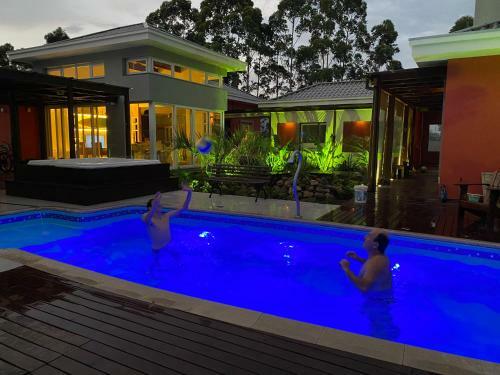 Casa Com Piscina E Spa Em Condominio A Beira Da Lagoa de Ibiraquera
