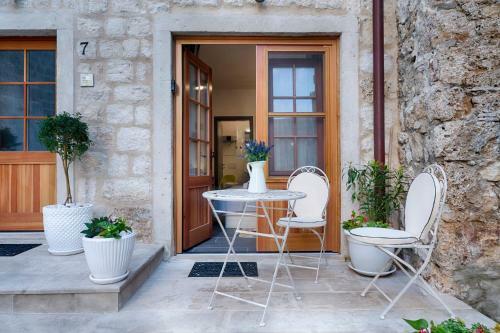 Hostal En Suite Room Demaria