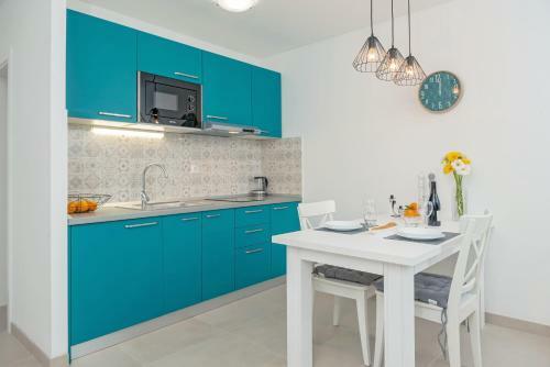 Apartamentos Villa Kala Komi?a