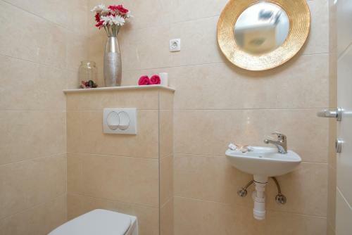 Apartamentos Villa Kala Komi?a