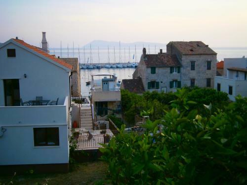 Studio Apartment Luzia