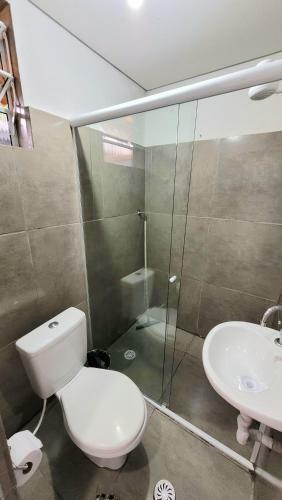 Hostal Su�te 04 - Pitangueiras, Guaruj�-sp