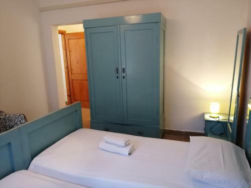 Hostal Apartments Bako Komiza
