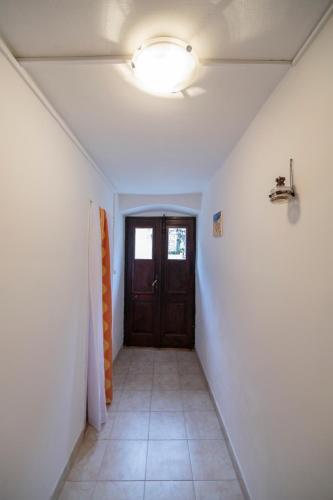 Apartment E?a