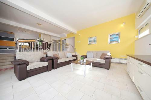Villa Adria