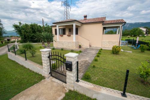 Apartamentos Paola