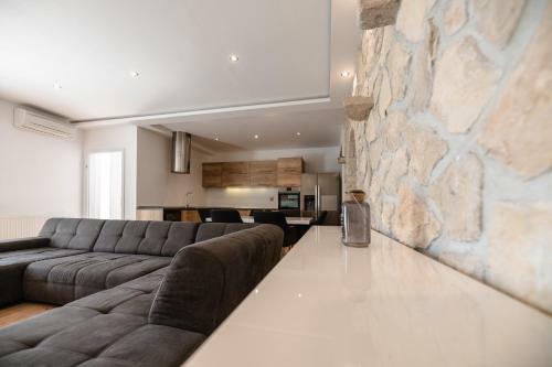 Apartments M