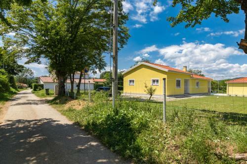 Villa Mario With Private Heated Saltwater Pool