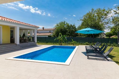 Villa Mario With Private Heated Saltwater Pool