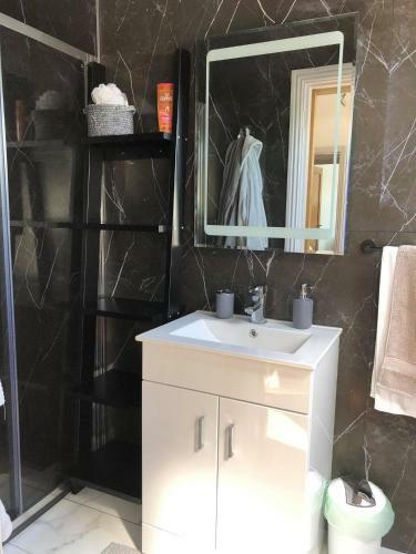 Sonas Luxury Living