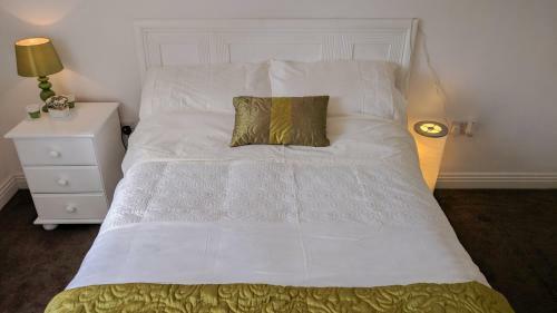 Riverview Luxury Short Stay Apartment