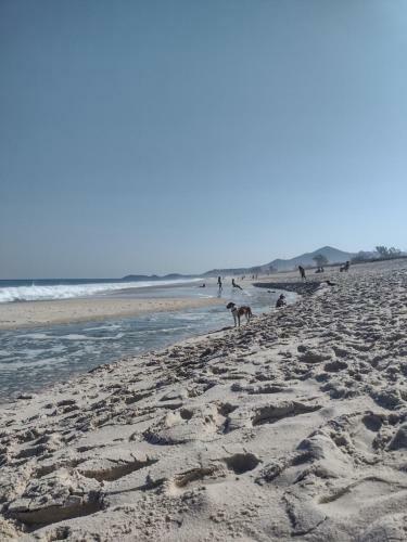 Casa De Praia Em Jacon� - Centro De Jacone - Com�rcios E Mercado!