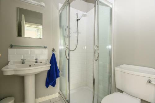 20 Village Square Glaslough