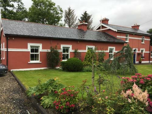 Bed & Breakfast Station House Glenties
