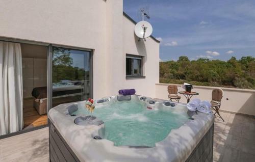Villa Izabel With Hot Whirpool