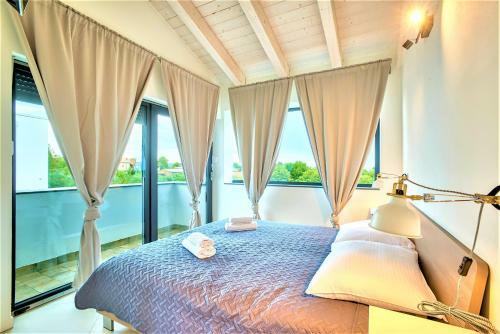 Sea View Villa Sun Sea & Fire