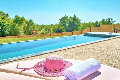 Sea View Villa Sun Sea & Fire