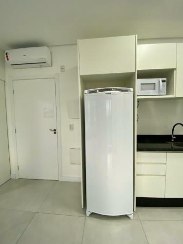 Apartamento Loft No Centro Com Smart Tv, Ar E Cozinha