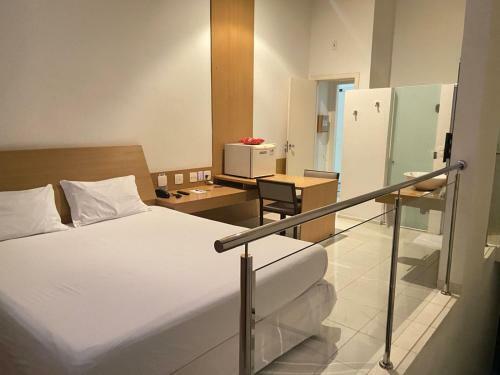 Hotel Motel Mediterr�neo