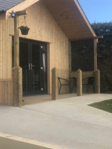 Foyle View Cabin